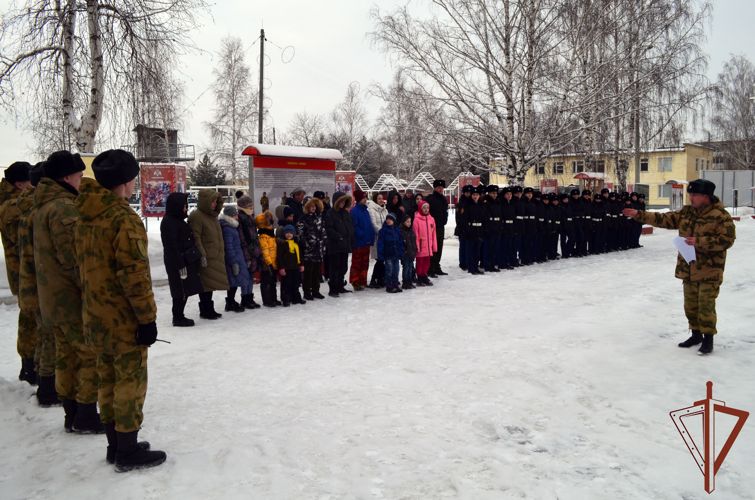 В Уральском округе Росгвардии продолжаются мероприятия, приуроченные к Дню защитников Отечества