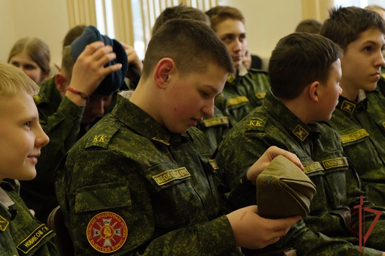 В регионах Центрального Федерального Округа Росгвардейцы провели мероприятия по случаю 80-летней годовщины Сталинградской битвы