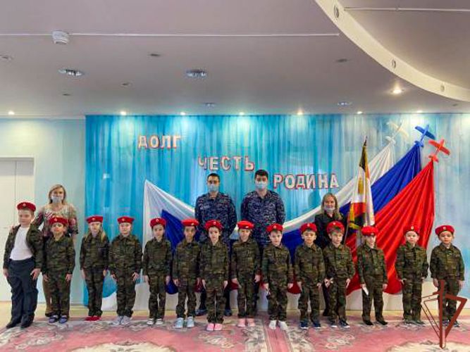 Росгвардейцы приняли участие в патриотических мероприятиях в преддверии Дня защитника Отечества на Урале