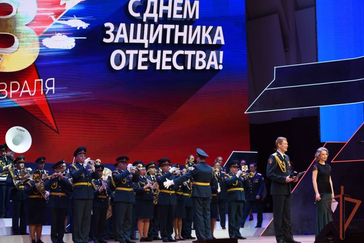 Приуроченные ко Дню защитника Отечества мероприятия проходят в Сибирском округе Росгвардии 