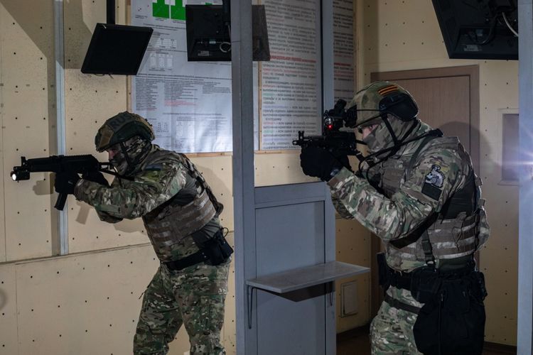 Тренировки СОБР «Тулпар»