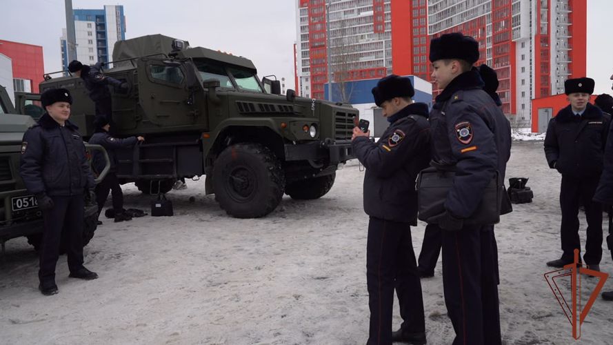 Акция Росгвардии «Неделя мужества» проходит в Москве