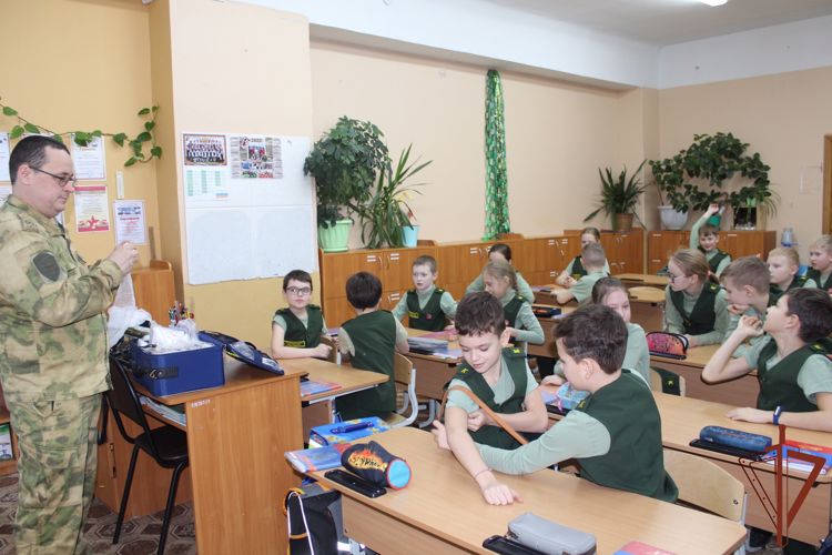 Акция "Росгвардия: на страже здоровья" прошла в городе Кирове