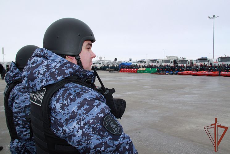 В Сибири росгвардейцы приняли участие в смотрах готовности сил и средств по предупреждению и ликвидации ЧС