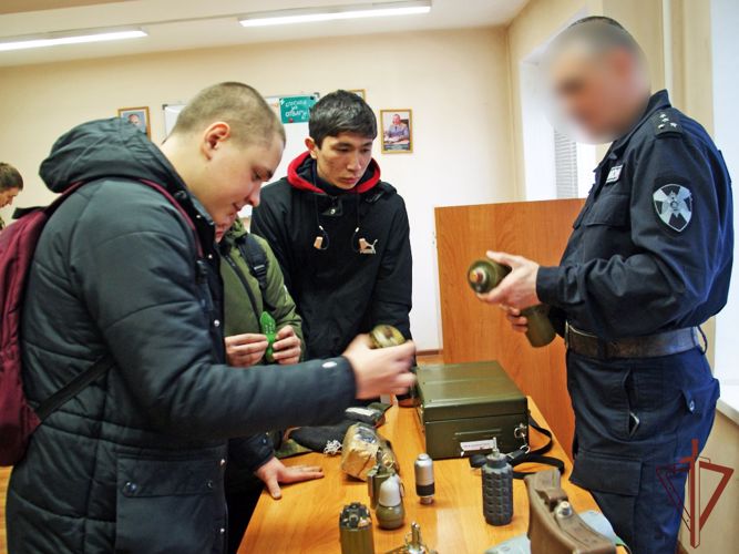 Росгвардейцы в Сибири продолжают участие в акции «Дни Росгвардии»