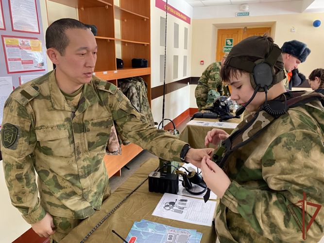 Росгвардейцы в Сибири продолжают участие в акции «Дни Росгвардии»
