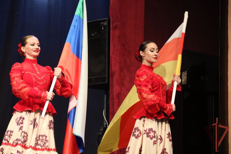 Праздничный концерт Ансамбля песни и пляски Северо-Кавказского округа Росгвардии состоялся во Владикавказе  