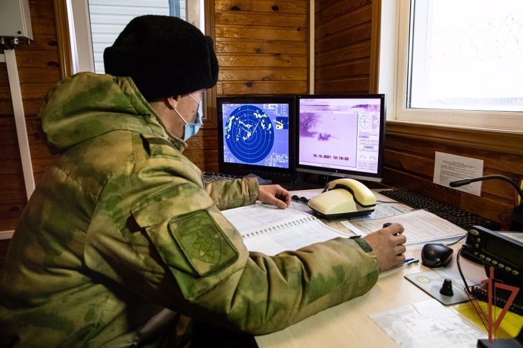 Морской отряд Уральского округа Росгвардии отмечает профессиональный праздник