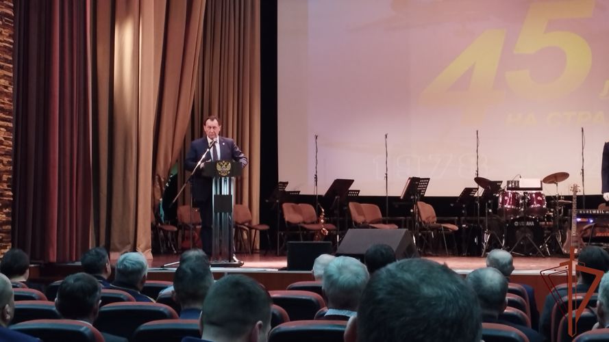Академический ансамбль песни и пляски войск национальной гвардии Российской Федерации выступил в городе Ермолино 