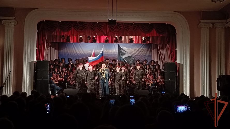 Концерт Академического ансамбля песни и пляски Росгвардии состоялся в Доме офицеров флота города Балтийска