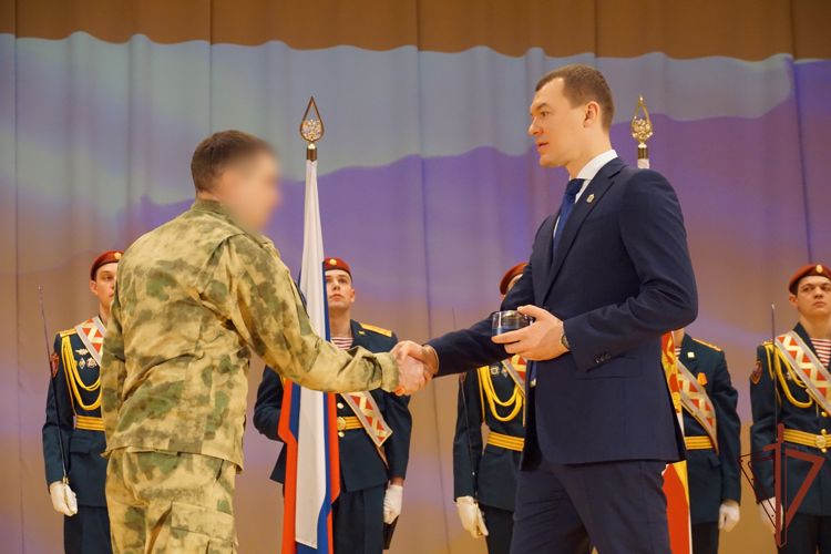 В Хабаровске состоялось награждение военнослужащих Росгвардии