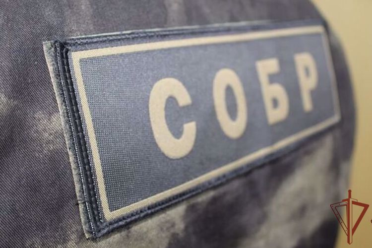 СОБР Росгвардии  задержал на Камчатке подозреваемых в вымогательстве крупной суммы денег 
