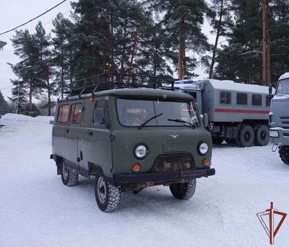 Карельские предприниматели передали дополнительное оснащение росгвардейцам-участникам СВО