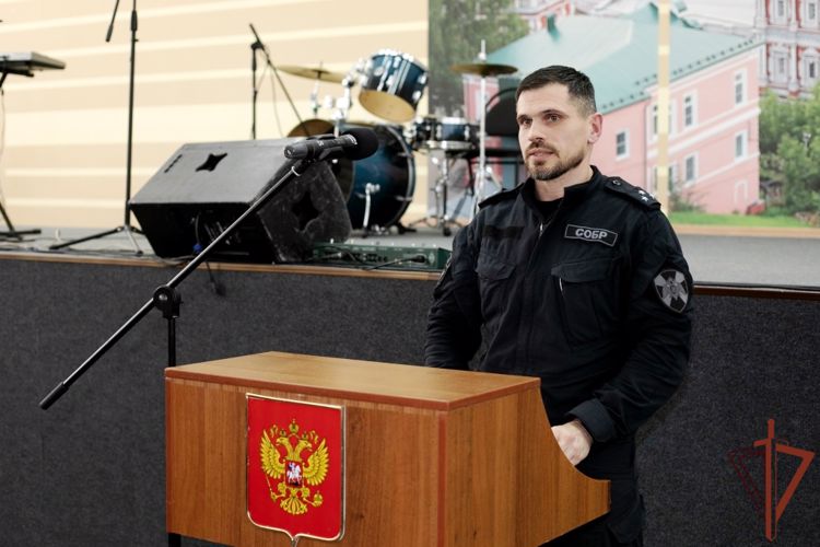 Заместитель командующего Приволжским округом Росгвардии поздравил Нижегородский СОБР «Мираж» с 30-летием