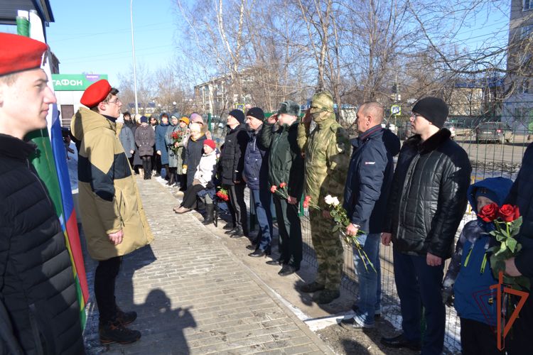 Память военнослужащего войск правопорядка увековечена в Иркутской области 