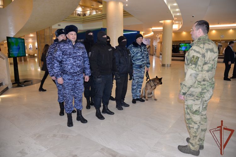 Росгвардия обеспечила безопасность международного кинофестиваля в Ханты-Мансийске