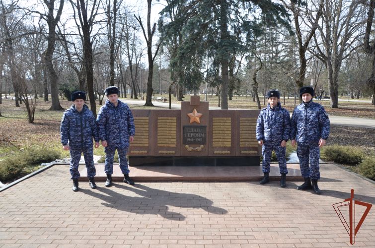 Росгвардейцы Кабардино-Балкарии участвуют в ведомственной акции «На страже памяти»