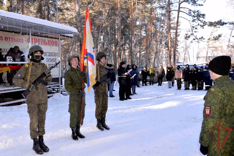 Росгвардия провела спортивно-памятное мероприятие для школьников из нескольких округов Курганской области