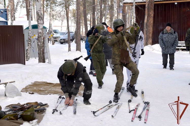 Росгвардия провела спортивно-памятное мероприятие для школьников из нескольких округов Курганской области