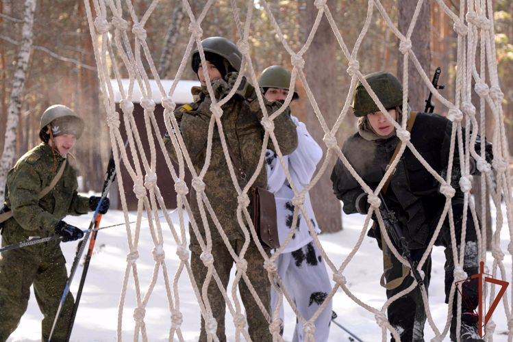 Росгвардия провела спортивно-памятное мероприятие для школьников из нескольких округов Курганской области