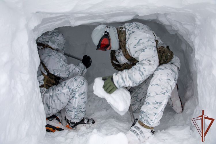 Международные тактико-специальные занятия подразделений спецназа Росгвардии и МВД Республики Беларусь состоялись в Мурманской области