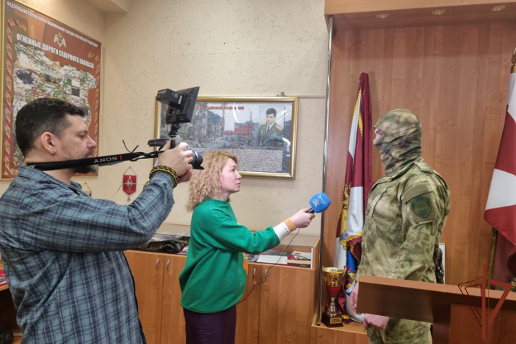 Представители телепроекта «На страже веры и Отечества» пришли в гости к росгвардейцам Приволжья