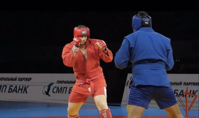 Росгвардеец из Дагестана стал серебряным призером чемпионата России по боевому самбо