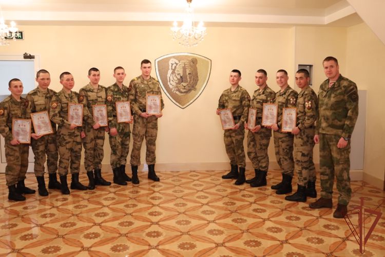 Курсанты Новосибирского военного института Росгвардии прошли стажировку в Хабаровске  