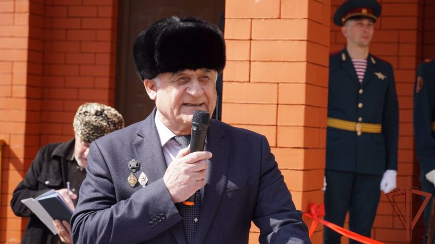 Память погибших росгвардейцев увековечили в Чеченской Республике