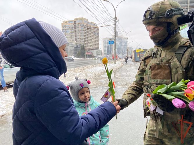 Праздничные мероприятия приуроченные 8 Марта прошли в Сибирском округе Росгвардии