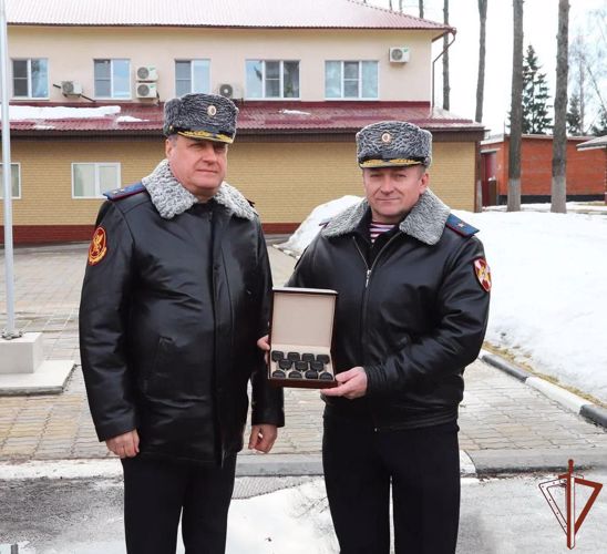 Тульским росгвардейцам вручили ключи от новых служебных автомобилей (видео)