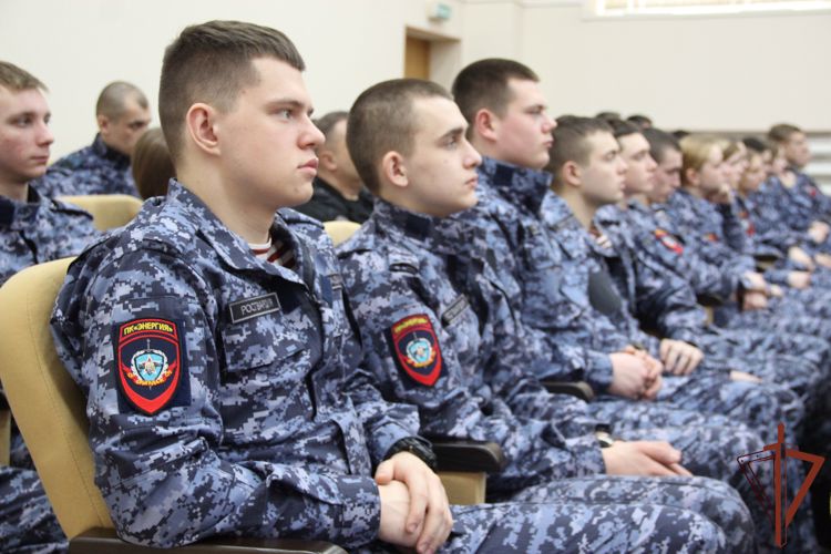 В Подмосковье поздравили с 30-летием личный состав СОБР  «Булат»  Росгвардии 