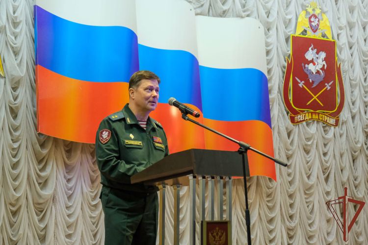 Врио командующего Уральским округом Росгвардии поздравил женщин с 8 марта
