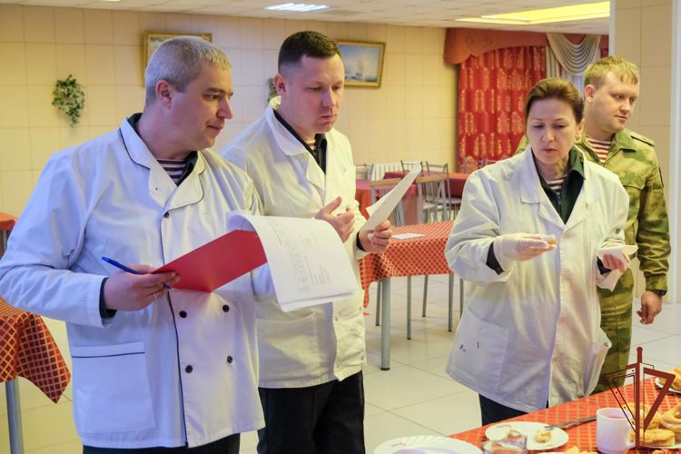 Лучшие специалисты продовольственной службы определились в Уральском округе Росгвардии