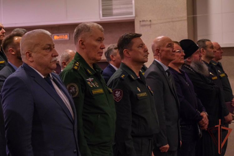 В управлении Уральского округа состоялось памятное мероприятие, посвящённое Дню войск национальной гвардии (видео)