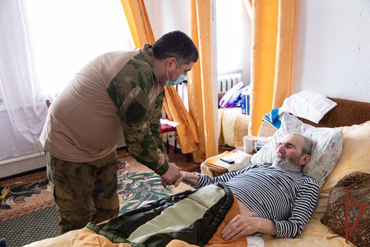 Накануне Дня медицинской службы Росгвардии врачи ведомства открыли пункты неотложной помощи в районе СВО