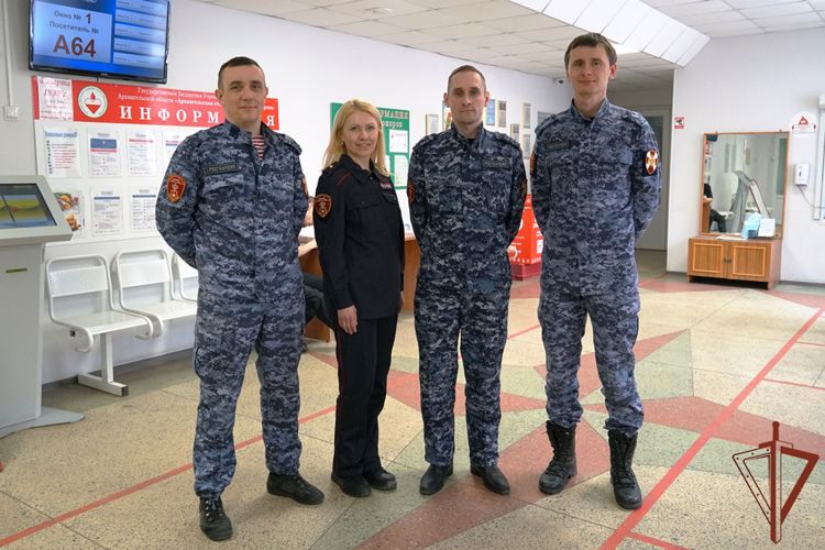 Росгвардейцы Поморья присоединились к всероссийской акции по сдаче донорской крови