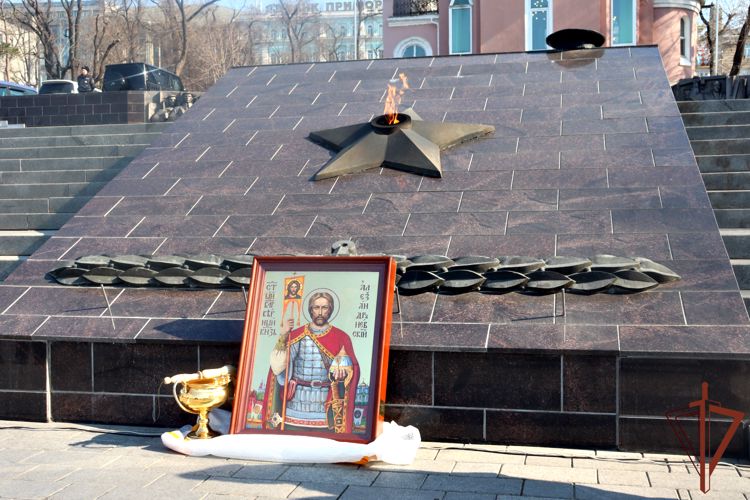Ветераны Росгвардии отправились в автопробег Владивосток - Донецк «Дорога к Победе»