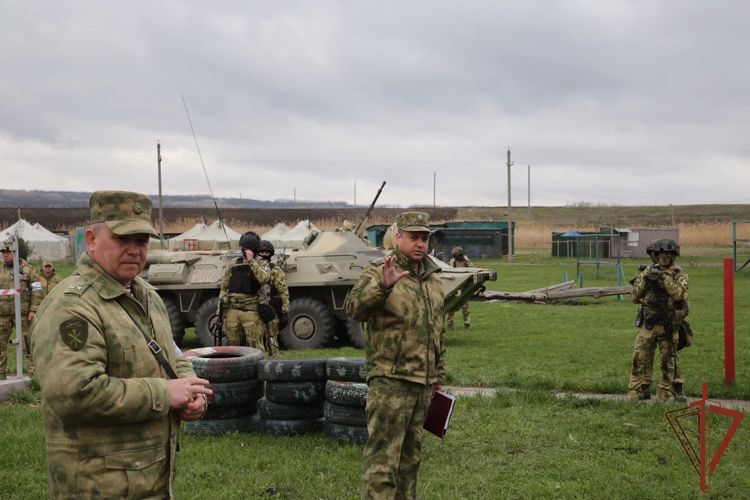 В Северо-Кавказском округе Росгвардии завершился сбор с офицерами структур боевой, профессиональной служебной и физической подготовки
