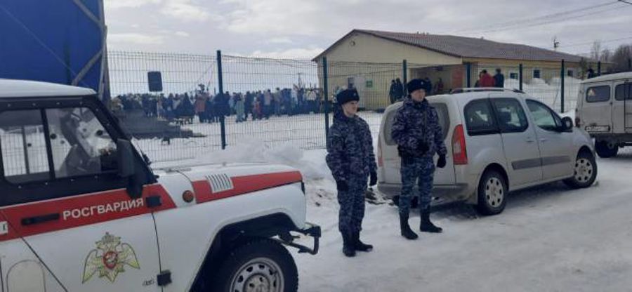 Росгвардия обеспечила безопасность в традиционный праздник коренных малочисленных народов Севера в Югре