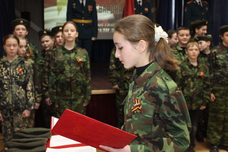 Патриотические мероприятия и благотворительные акции провела Росгвардия в Сибири