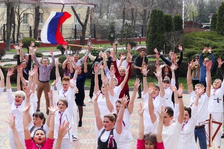 Тематический флэшмоб прошел в санатории Росгвардии «Дон» в Ессентуках
