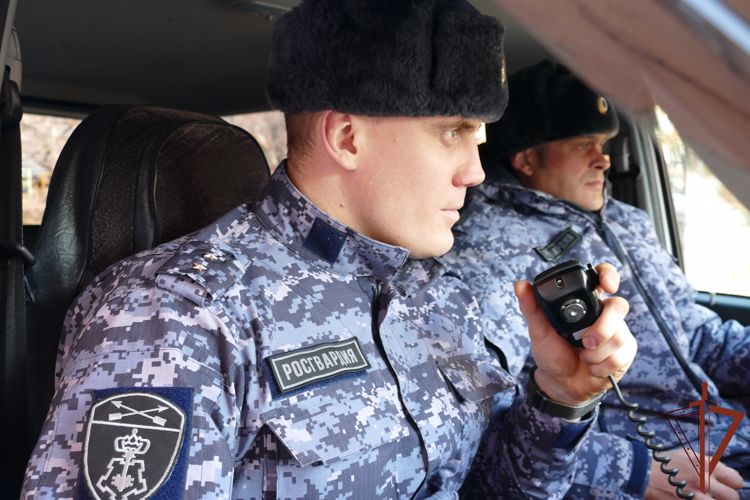 Росгвардейцы приняли участие в съемках информационных роликов для учеников омских школ