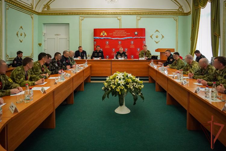 В Санкт-Петербурге совет краповых беретов обсудил поддержку участников СВО