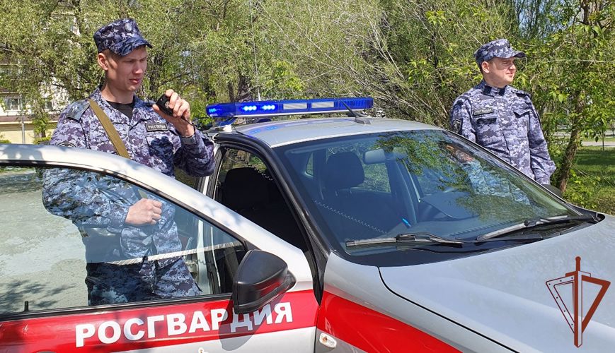 Росгвардия приняла участие в обеспечении безопасности «Последних школьных звонков» на Урале