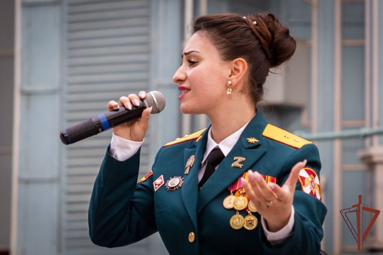 Участники конкурса Росгвардии «Солдаты антитеррора» выступают в Кавминводах