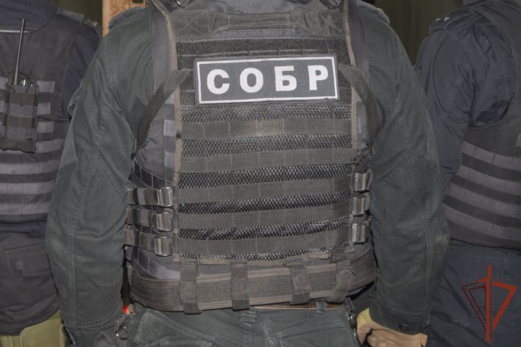 При поддержке Росгвардии в Смоленске задержаны подозреваемые в мошенничестве с недвижимостью