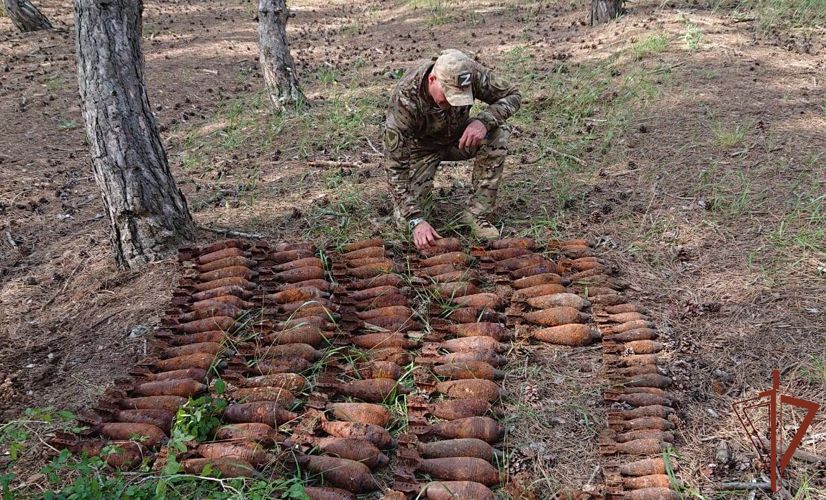 Сотрудники Росгвардии обследовали найденные в Севастополе боеприпасы времен Великой Отечественной войны