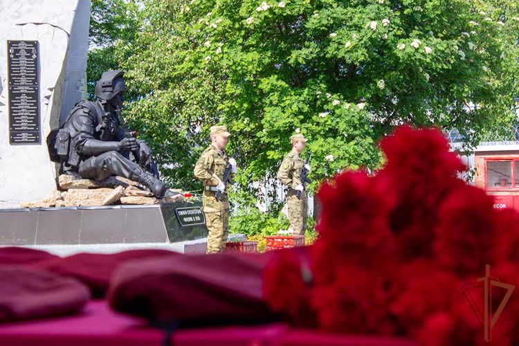 В отряде спецназа «Оберег» Росгвардии почтили память погибших военнослужащих