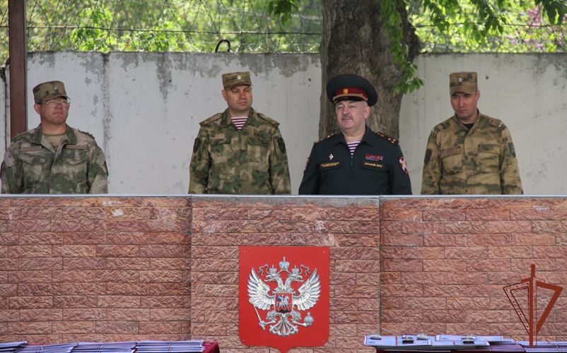 Кинологи Росгвардии завершили курс профессиональной подготовки в Тюмени
